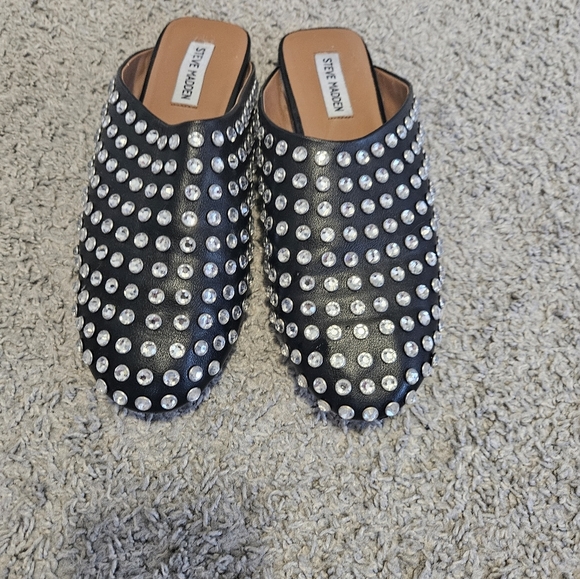 Steve Madden Glimmer Black and Silver Studded Mules Size 10 - Picture 2 of 5